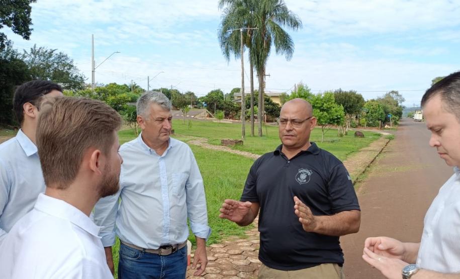Autoridades Argentinas visitam Cadeia Pública de Santo Antônio do Sudoeste para conhecer projetos de reintegração social