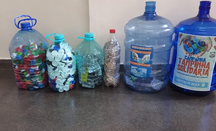 PPPR recolhe tampinhas de plástico em unidades penais em prol de ação social, em Londrina 