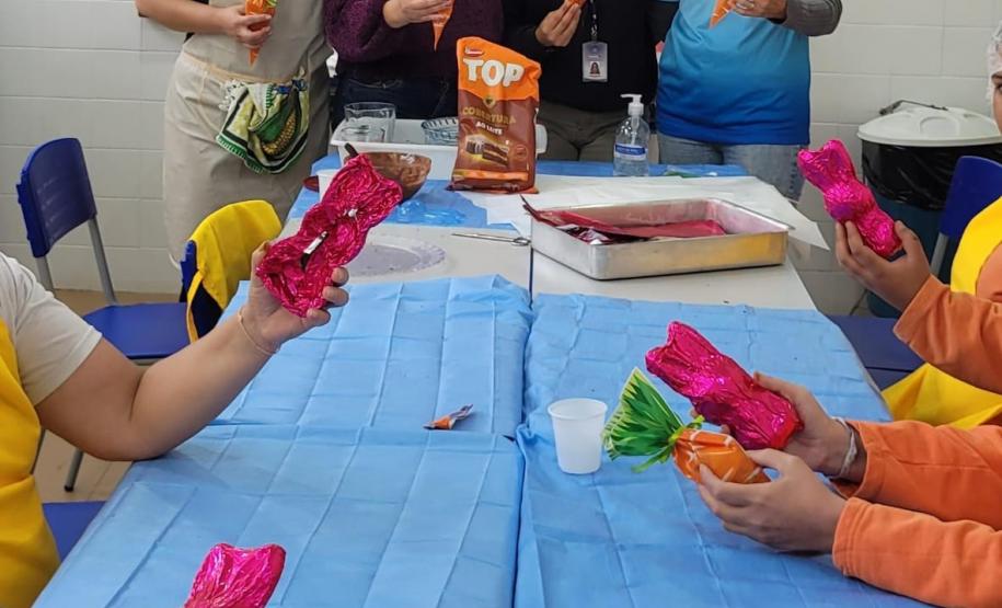 Custodiados recebem assistência religiosa durante a Semana Santa na Casa de Custódia de Curitiba