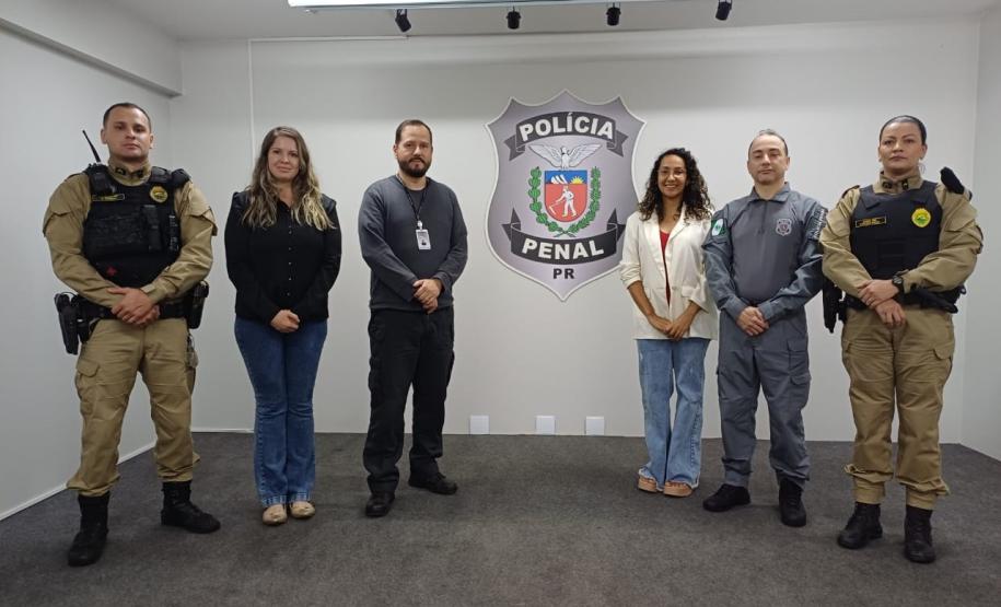 Polícia Penal do Paraná promove palestra da Semana Nacional de Justiça pela Paz em Casa na Colônia Penal Industrial de Maringá