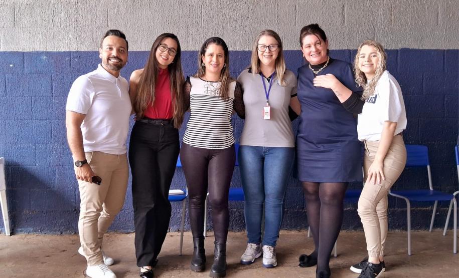 Mulheres privadas de liberdade participam de palestra em alusão ao Agosto Lilás, em Foz do Iguaçu