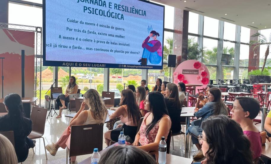 Outubro Rosa integra forças de segurança em tarde de conscientização e autocuidado em Guarapuava