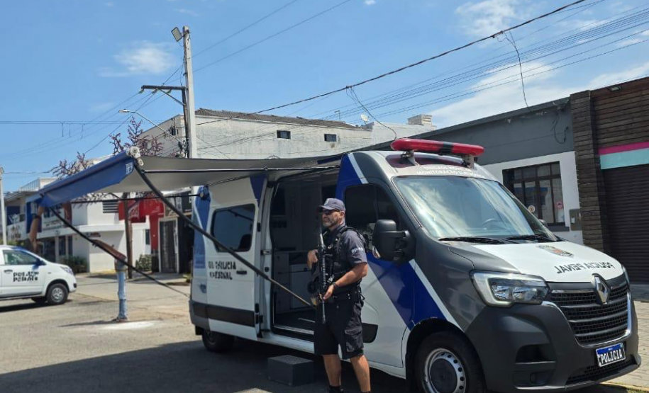 Polícia Penal reforça monitoração eletrônica e ações preventivas da Lei Maria da Penha no Verão Maior Paraná