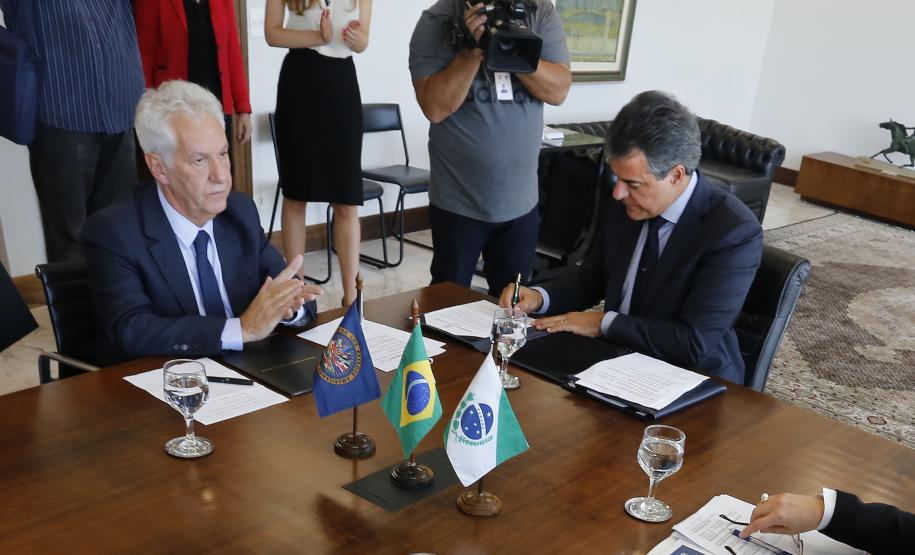 O Paraná e a Organização dos Estados Americanos (OEA) iniciam ações conjuntas para a melhoria da justiça penal e do sistema penitenciário do Estado