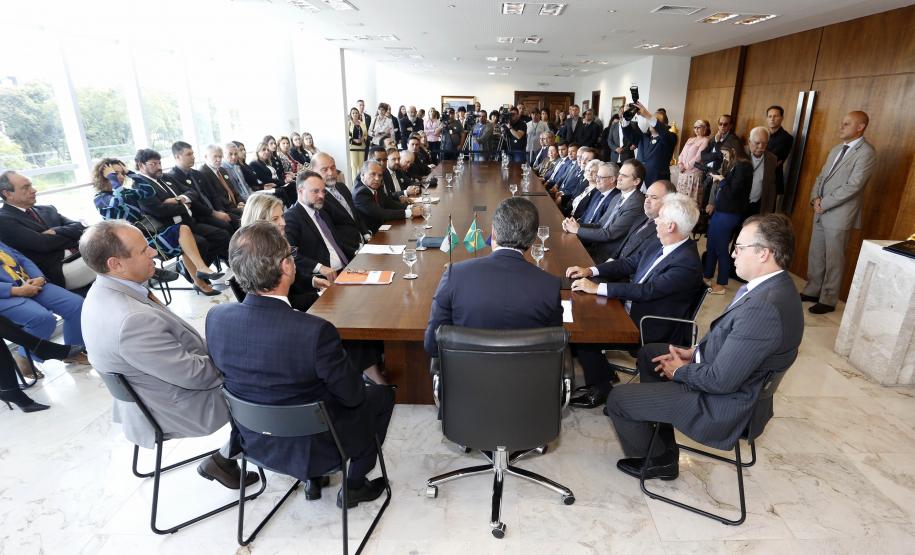 O Paraná e a Organização dos Estados Americanos (OEA) iniciam ações conjuntas para a melhoria da justiça penal e do sistema penitenciário do Estado