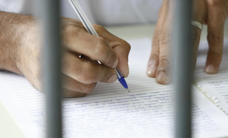 Estado vai ofertar formação profissional para detentos