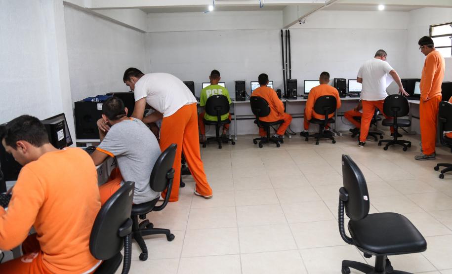 Alfabetização na Penitenciaria Central do Estado. Escola Penitenciária na unidade de progressão.   Curitiba, 28/03/2019 -  Foto: Geraldo Bubniak/ANPr