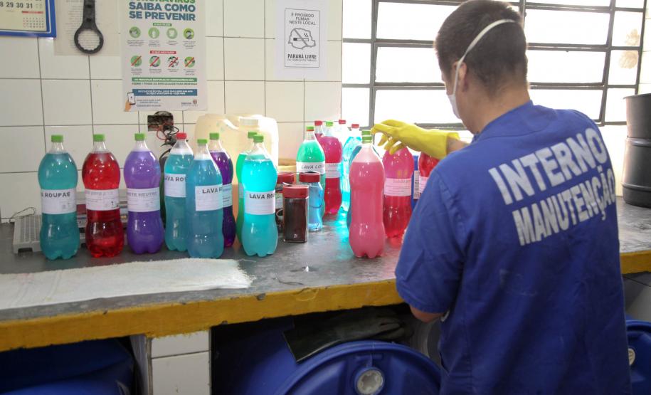 Cudados com a higienização do covid-19 nas penitenciarias.Foto: Ari Dias/AEN