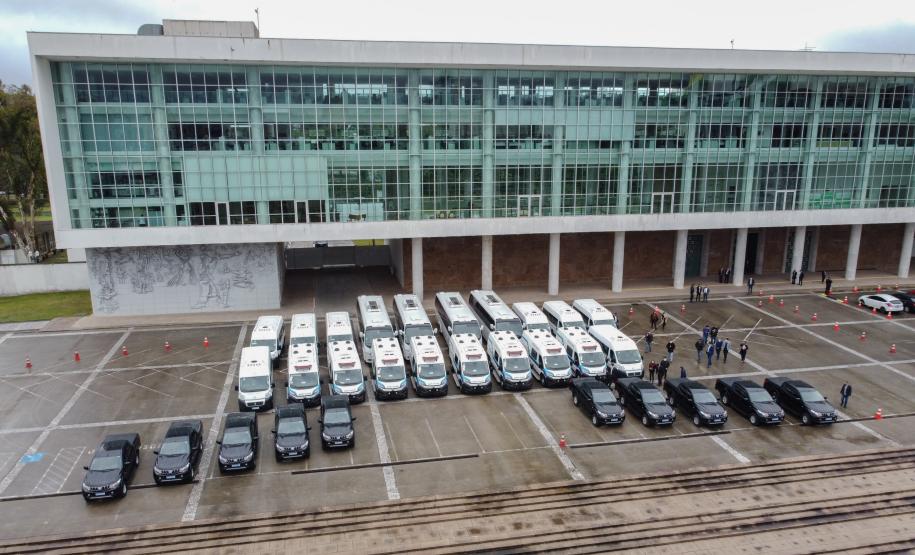 O Governador Carlos Massa Ratinho Junior entrega nesta quarta-feira (29/07), viaturas para o Departamento Penitenciário do Paraná (Depen) no Palácio Iguaçu.  Curitiba, 29/07/2020 - Foto: Geraldo Bubniak/AEN