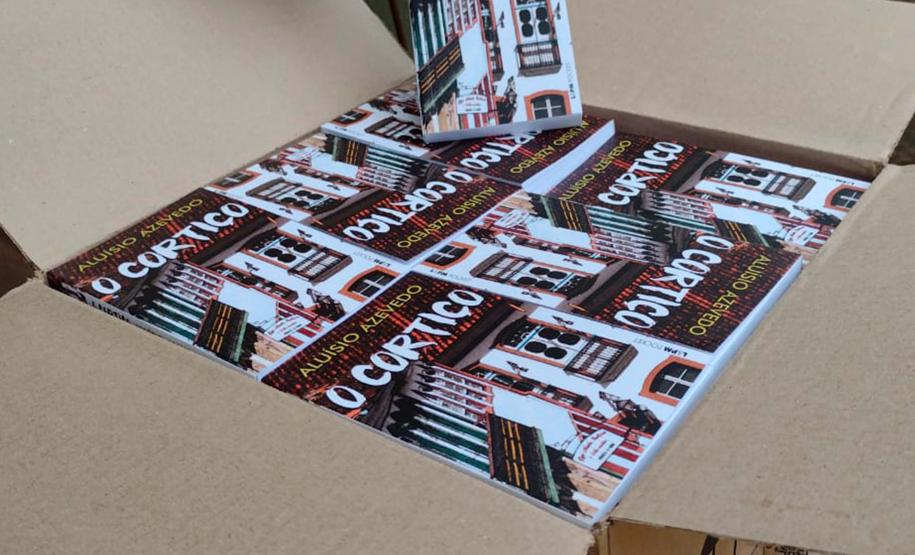 Depen recebe doação de livros do Ministério da Justiça