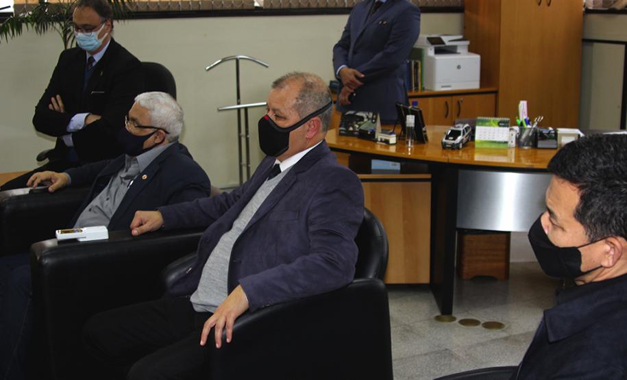 Paraná e São Paulo buscam mais integração e troca de experiências em segurança pública Paraná e São Paulo buscam mais integração e troca de experiências em segurança pública