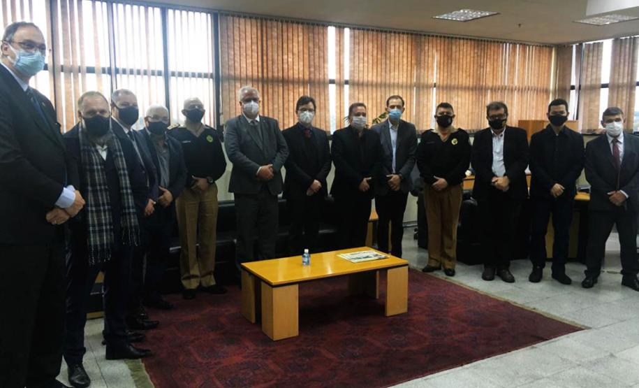 Paraná e São Paulo buscam mais integração e troca de experiências em segurança pública Paraná e São Paulo buscam mais integração e troca de experiências em segurança pública