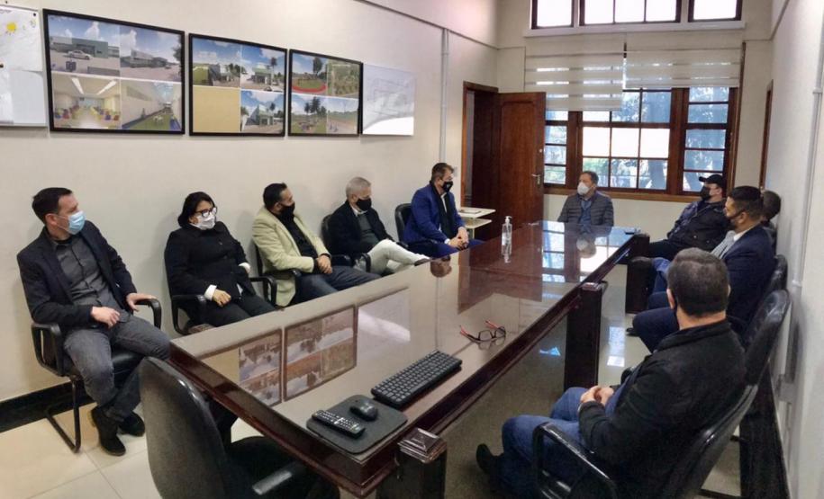 Depen se reúne com prefeitura de Foz do Iguaçu para discutir novas parcerias