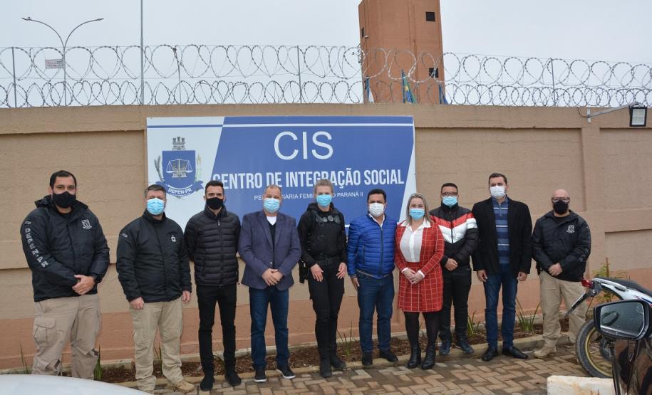 Depen-PR apresenta projetos de ressocialização de detentos para prefeito e vereadores de Goioerê