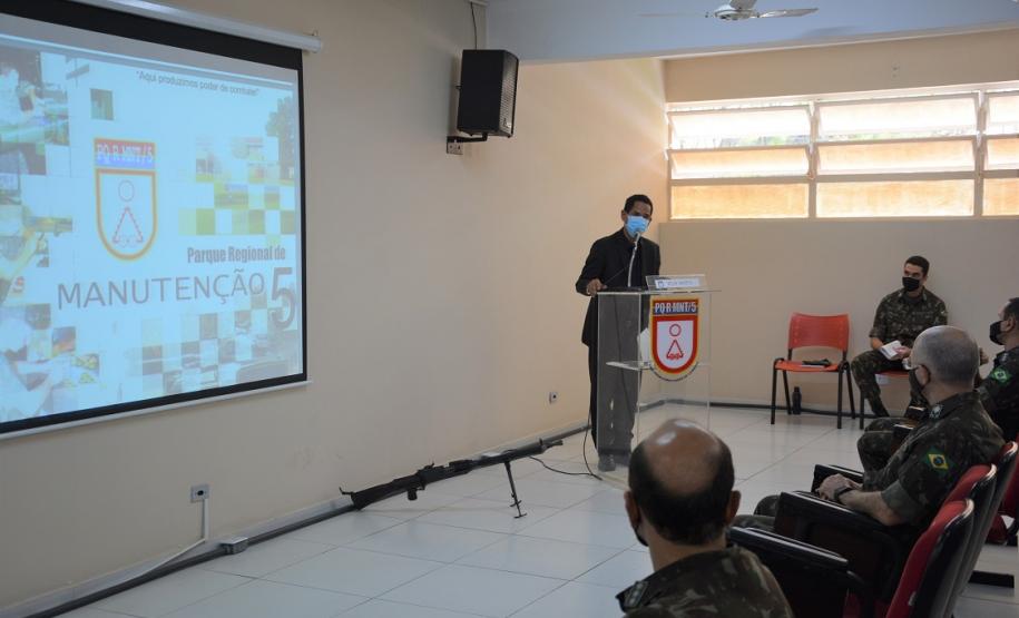 Agentes penitenciários participam de curso de habilitação em fuzil e armeiro no Exército Brasileiro - Curitiba, 20/09/2021