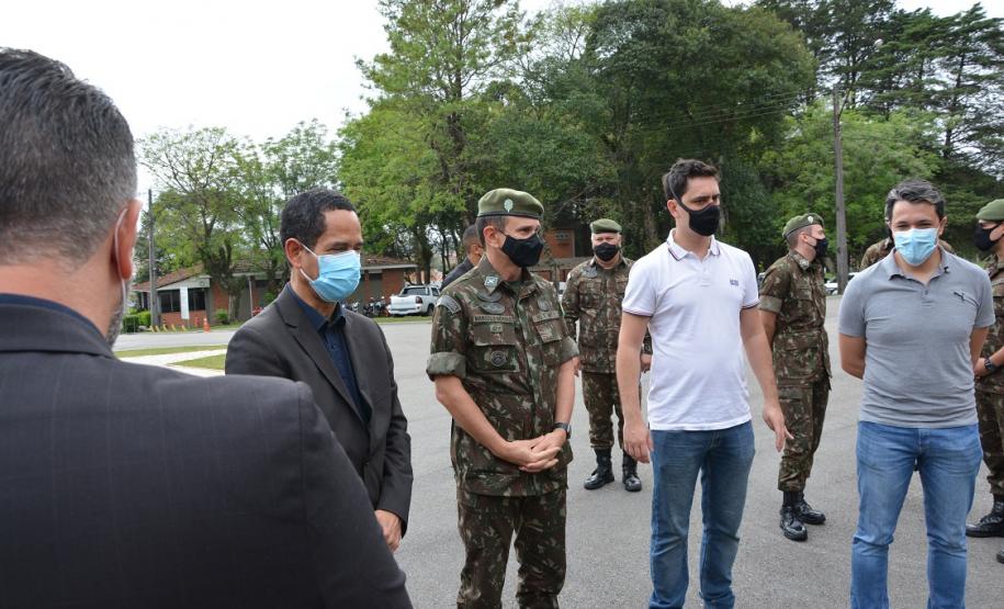 Agentes penitenciários participam de curso de habilitação em fuzil e armeiro no Exército Brasileiro - Curitiba, 20/09/2021