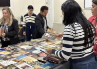 Penitenciária Estadual de Maringá recebe acervo de livros do Projeto Viagem do Livro